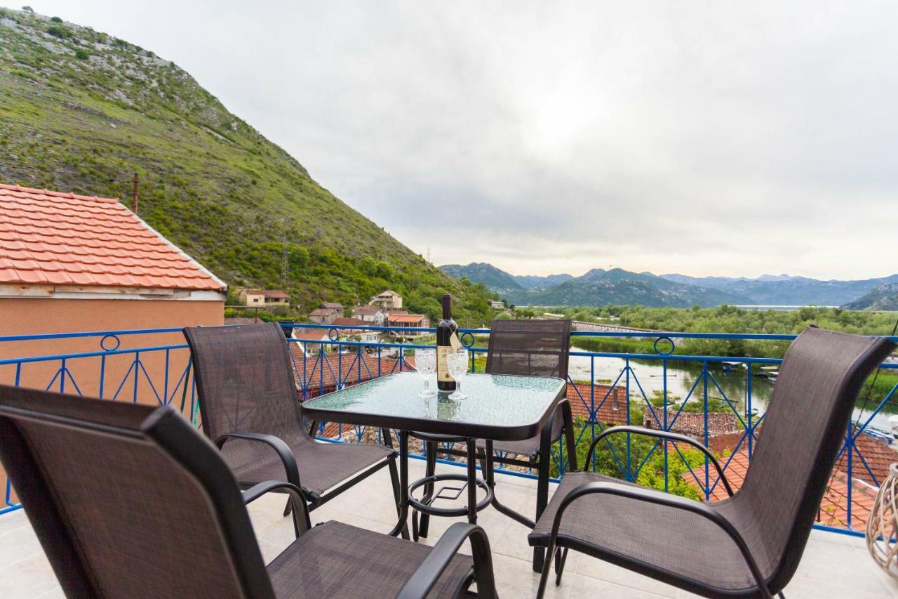 Sunny Balconies Apartments Skadar Lake เวียร์ปาซาร์ ภายนอก รูปภาพ