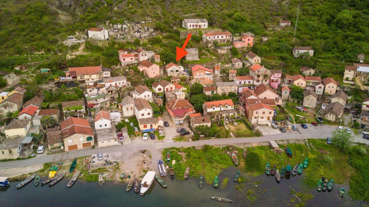 Sunny Balconies Apartments Skadar Lake เวียร์ปาซาร์ ภายนอก รูปภาพ